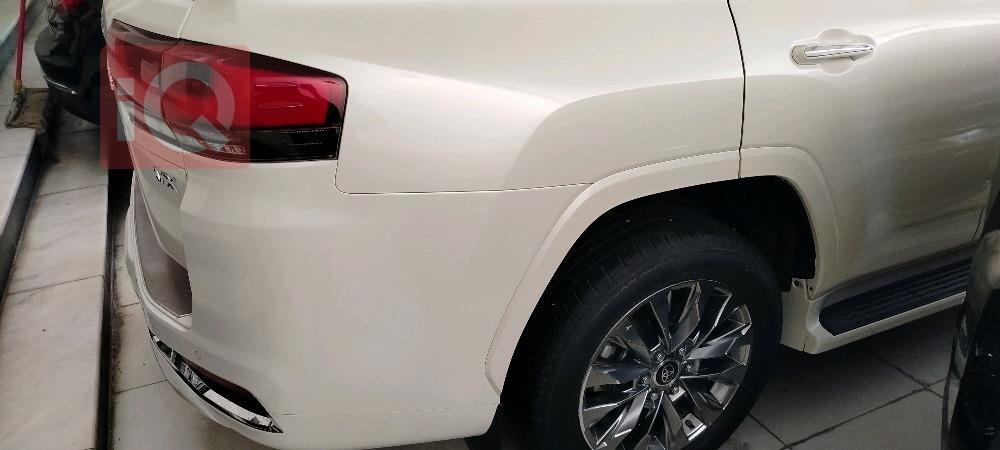 تويوتا لاندكروزر